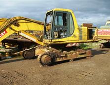 Komatsu PC210-6