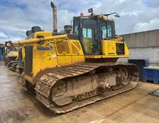 KOMATSU D65PX-18