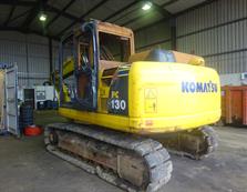 KOMATSU PC130-8 