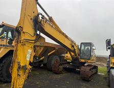 KOMATSU PC210LC-10 (click to enlarge) KOMATSU PC210LC-10