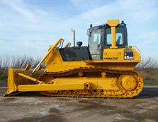 Komatsu D65PX-15 