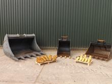 Komatsu Attachments On-line